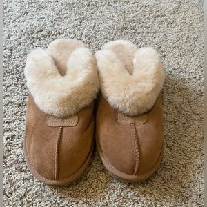 Brand New Chestnut Ugg Slippers